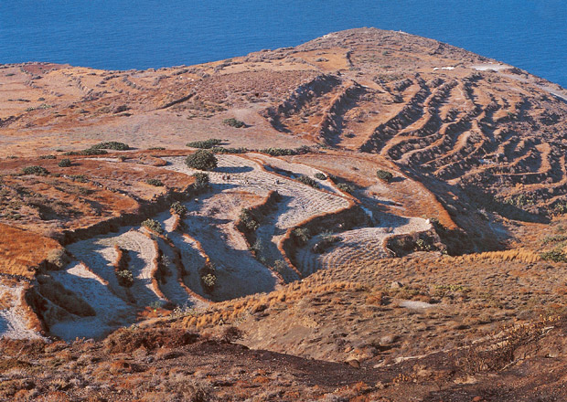 Kolumbo cape Santorini volcano